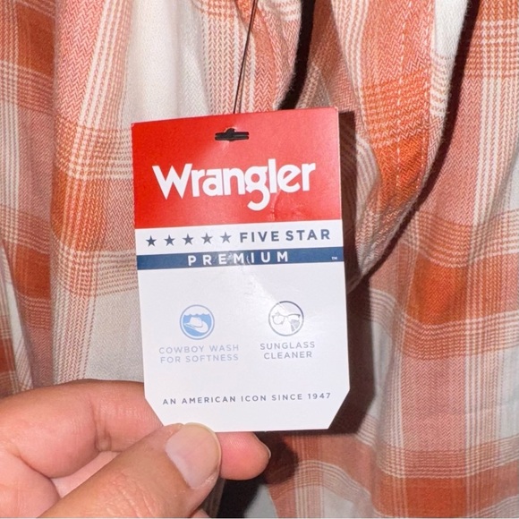 Wrangler® Men's Slim Fit Long Sleeve Woven Twill Shirt Size L, NWT - Picture 11 of 13